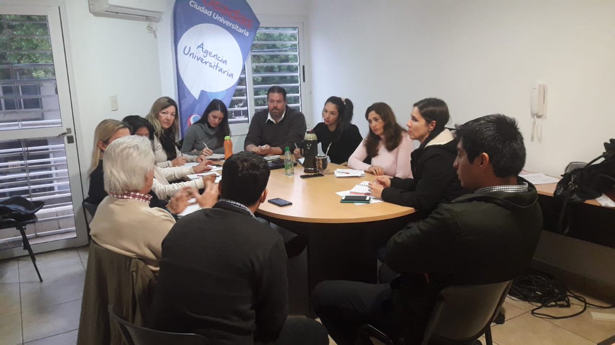 noelialeyria's tweet photo. Estuvimos con el equipo @agenciaunipdas  UNaM Ronald Rojas ,Carlos Boede,org  1eros Juegos Panamericanos de Futsal Universitarios que se van a realizar en el mes de septiembre.
Felicitamos a la universidad por la iniciativa! @herrerayflia @RafaMorgenstern
 #CiudadUniversitaria https://t.co/7GRPiAJEKw