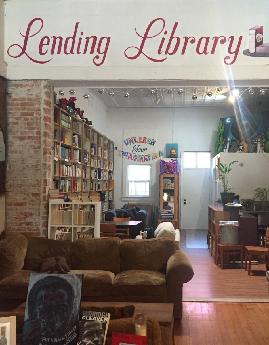 Meeting space, reading space, #community space. Homework for new projects led me to <a href="/CafeLibrosPress/">CaféconLibrosPress</a>. ❤️ how they bring together people + arts + literature. 🎨📚