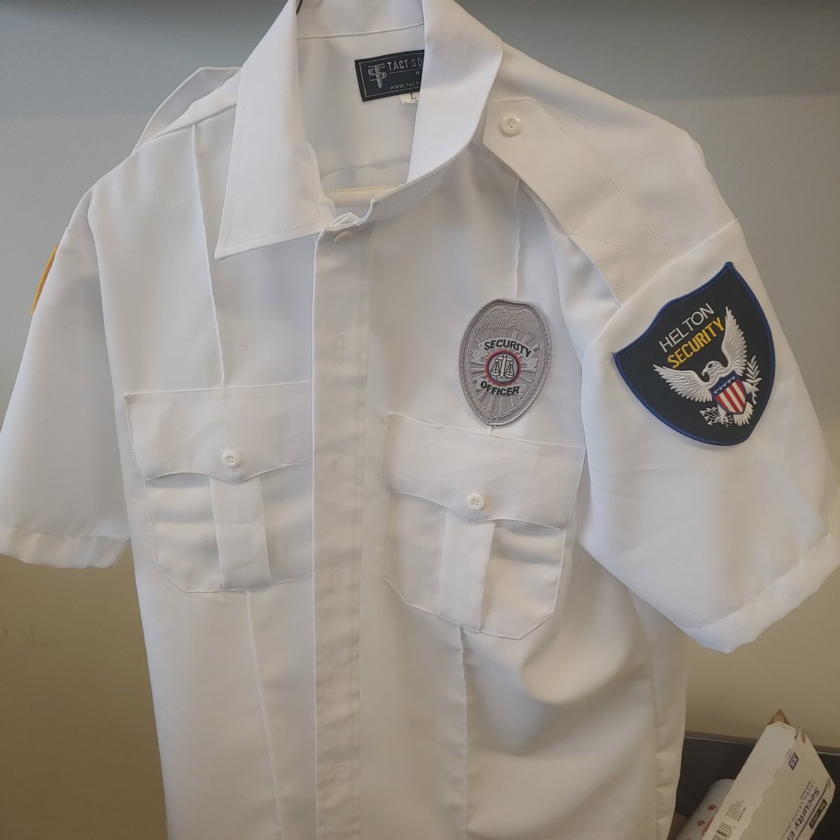 HeltonSecurity's tweet photo. Security Guard Service in Nashville Tennessee #Heltonsecurity #securityservices #securitycompanies #securityguardsservices #securityguardscompanies #hiresecurityguards #eventsecurity #contractsecurity #corporate #eventsecurity #securityofficer #quickresponse #samedayservice #fire https://t.co/REl8IOJMKT
