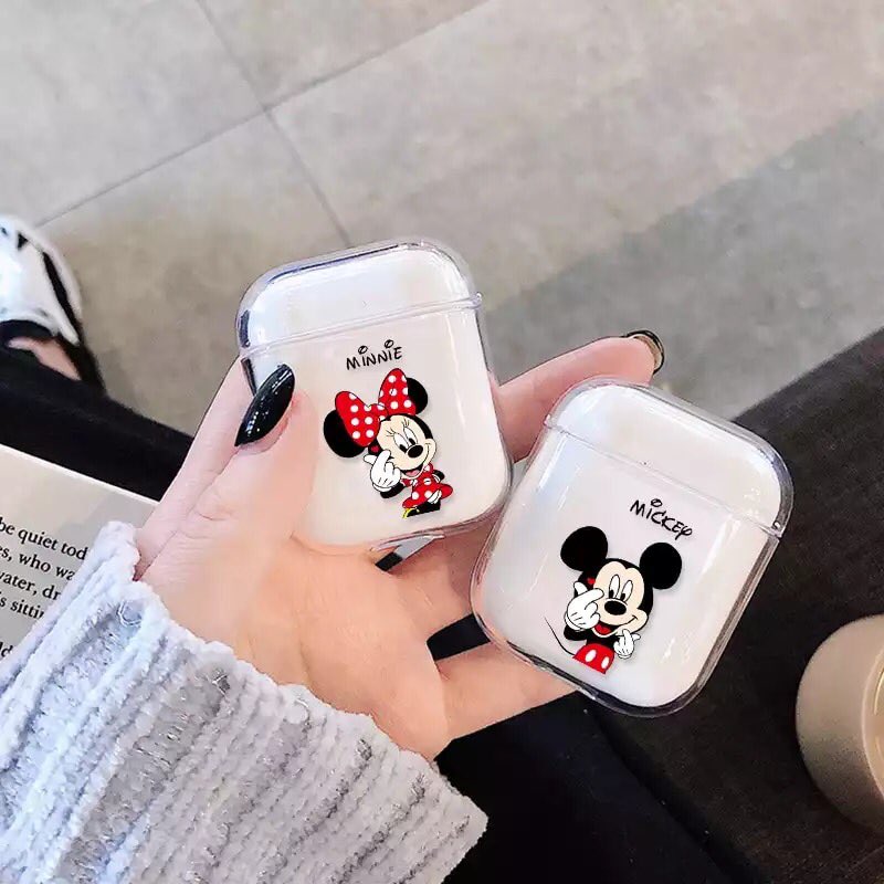 Nppei's tweet photo. Caseairpods รุ่นใส (5)
 -ราคา 120 บาท-
ส่งลงทะเบียน30/ems 50 
#caseairpods #เคสairpods #เคสแอร์พอต #เคสแอร์พอด #เคสแอร์พอดราคาถูก #เคสแอร์พอดลายการ์ตูน https://t.co/6XEtpQHbRg