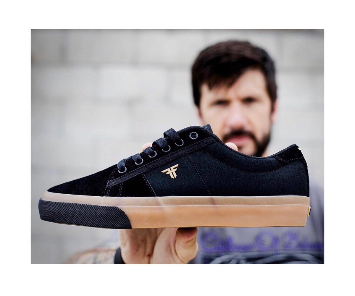 chris cole fallen shoes