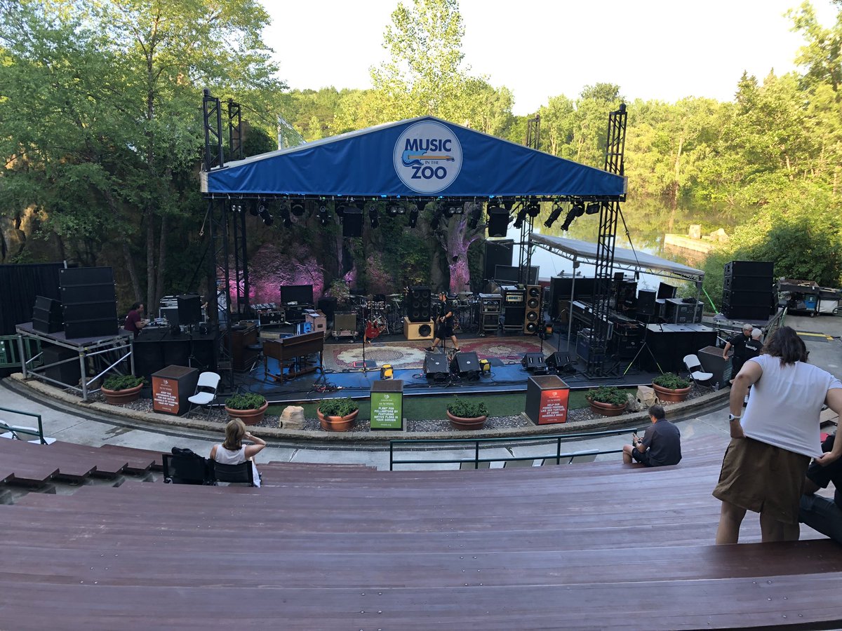 Dark Star Orchestra. #musicinthezoo