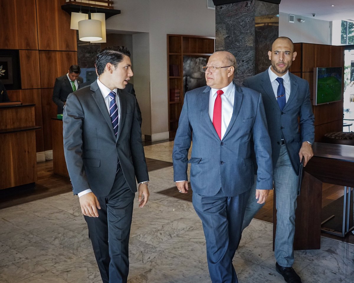 PacoPalaniR's tweet image. “El obrero tienen más necesidad de respeto que de pan”. Karl Marx.

Hoy acompañe al Dirigente Nacional del Sindicato de Infraestructura, en el cual tome protesta como subsecretario general en el Estado de Baja California. 

La construcción de un mejor país es tarea de todos.