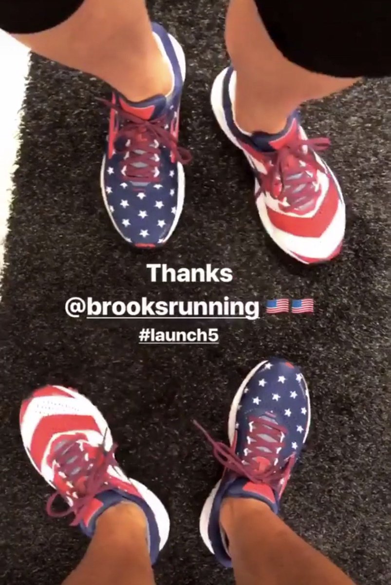 SarahWeicker17's tweet photo. @ScottBaio This was @brooksrunning last year flag sneakers #VictoryCollection https://t.co/KQWgcPGHFl