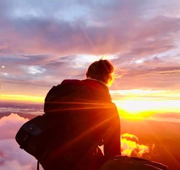 WildTaranaki's tweet photo. On top of the world! Its such an amazing feeling when you reach the summit of Mount Taranaki 🗻🌅. One of my favorite day trips in Taranaki. Thanks for sharing this cool photo @justmikrp.
#wildtaranaki #taranaki #mounttaranaki #summit #sunset

https://t.co/v4SPpKwXVR https://t.co/OJmVPVUPlM