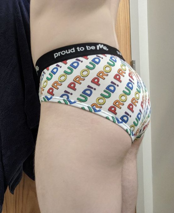 #gay #gaykink #gaykinky #sissy #sissyfag #fagpussy #cumdump #smooth #ass #bottom #boypussy #undies #underwear