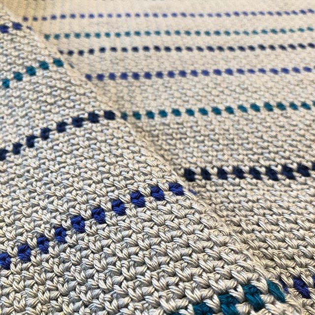 DefinitiveGrey's tweet photo. I am one month and 231 rows into making this blanket. Each row has 286 stitches and there are 270 rows... today it has come to my attention that my calculations were wrong and I am five rows short of yarn. #crochet #rippingforjoy #startingover #shouldbedonebeforehesone #hand… https://t.co/VStoSL4DGm