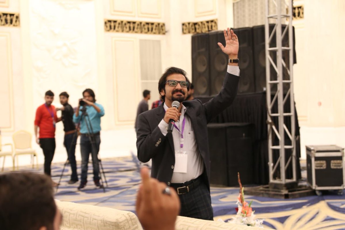 ylcsol's tweet photo. Our champ for day 4!! @jaliawala ✨
#18thYLC #iAMplify https://t.co/h5WcvlVTCC