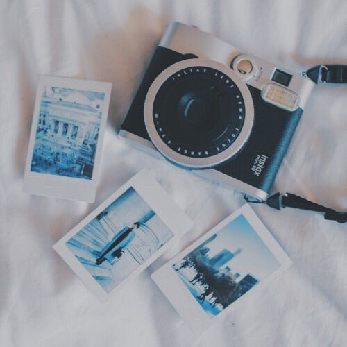 eternaIpolaroid's tweet image. ❝ 𝐖𝐄 𝐃𝐎𝐍'𝐓 𝐒𝐓𝐀𝐘 𝐃𝐎𝐖𝐍. ❞
⠀⠀⠀⠀⠀⠀⠀⠀– ᴊɪʜᴡᴀɴ ᴋɪᴍ: ᴛʜᴇ ᴘʜᴏᴛᴏɢʀᴀᴘʜᴇʀ

ғᴀɴᴅᴏᴍʟᴇss ᴏᴄ
ᴅᴇsᴄ | ʙᴀɴᴛᴇʀ | ɴᴏɴ-ʟᴇᴡᴅ
ᴄʀᴏssᴏᴠᴇʀ ғʀɪᴇɴᴅʟʏ
#ʟʏɴɴ

( ♡ &amp;amp; ↺ ? )