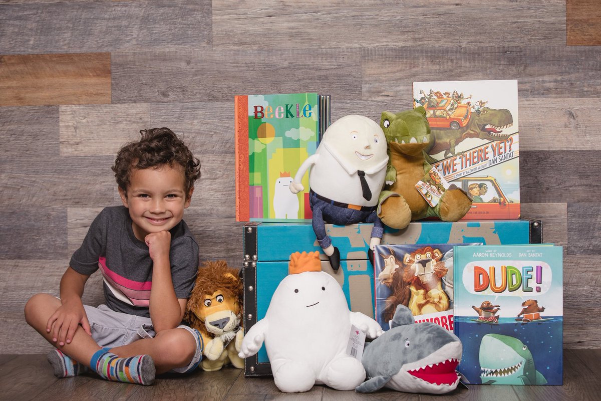 beccaleeonbooks's tweet photo. “I want to take a photo of the boys with our new plush from @Kohls Cares,” I say to my husband. Said husband gets out his professional equipment and surprises me with these. 😍 (Sadly our copy of “After the Fall” could not be found for the shoot 😢) @dsantat #plushlove #beekle https://t.co/xbeeCgkLyu