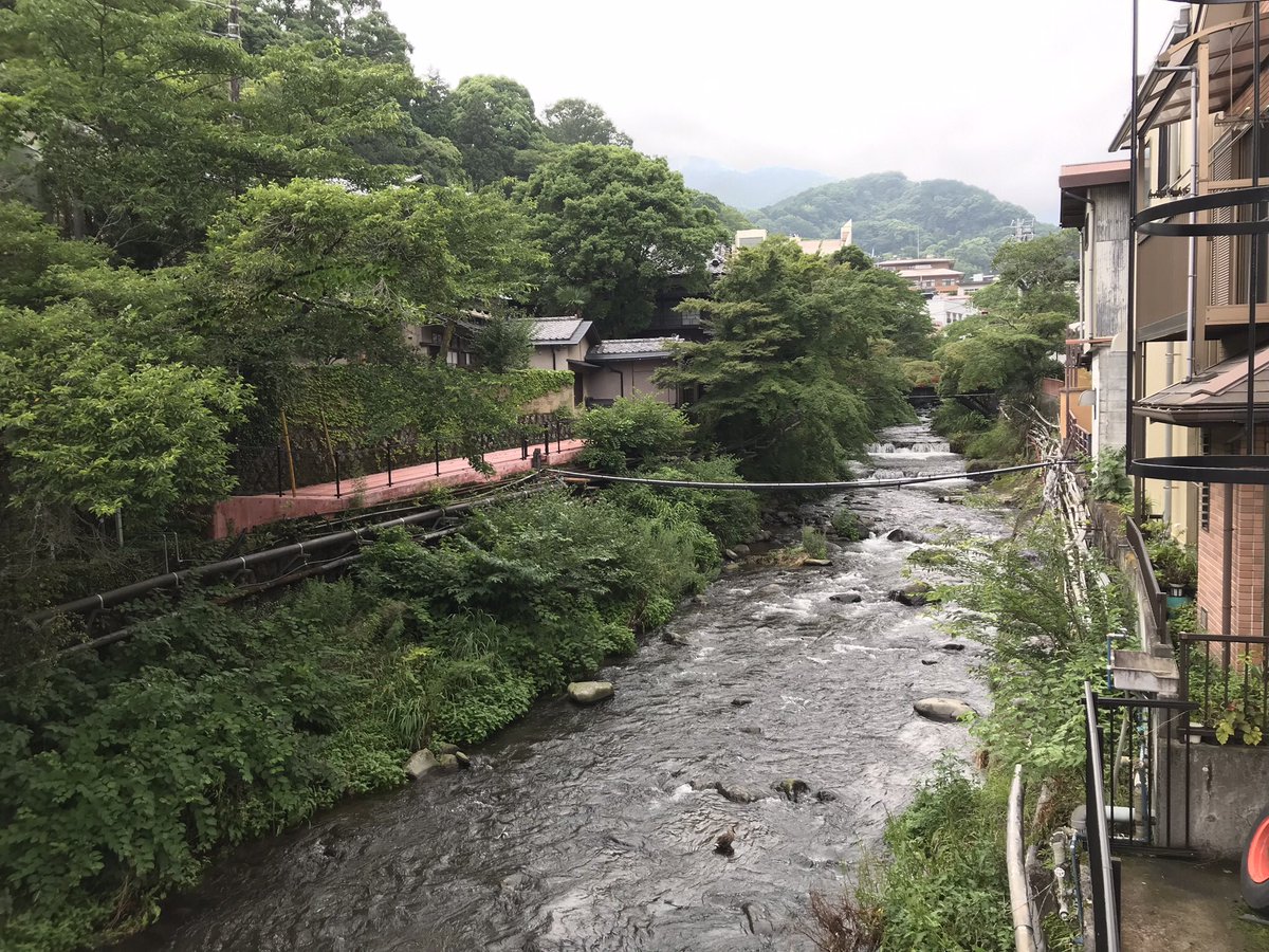 三浦半島散歩多摩 Di Twitter 湯河原 足柄下郡 神奈川県 千歳川 川 空 温泉街 温泉宿 温泉旅館 旅館 湯河原の 温泉街