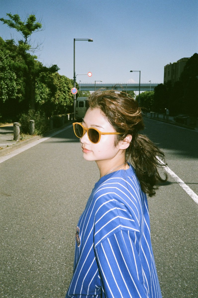 Fashionsnap Com ジンズ が R B歌手アリーヤをテーマに撮り下ろした最新サングラスヴィジュアルを公開 T Co 9muqgkfhgt Jins Pr Fashionsnap Com ジンズ が R B歌手アリーヤをテーマに撮り下ろした最新サングラスヴィジュアルを公開 T Co 9muqgkfhgt Jins Pr