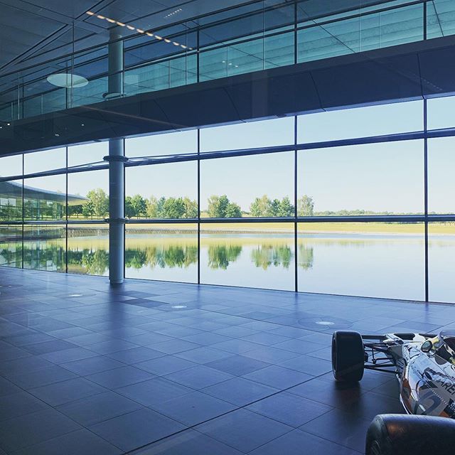 A good view for our event today. #mclaren #roomwithaview #connectliveuk #eventprofs buff.ly/2JiNxEl