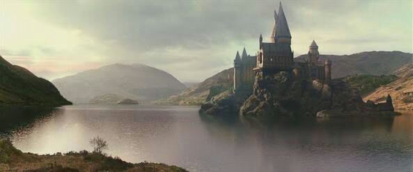 WizardsUnite_ES's tweet photo. ⚠️ WARNER BROS ESTÁ DESARROLLANDO UNA SERIE DE HARRY POTTER PRECUELA BASADA EN HOGWARTS PARA SU FUTURA PLATAFORMA DE STREAMING QUE SERÁ ESTRENADA EN 2020 ⚠️

#WizardingWorld 
#WizardsUnite 
#HarryPotterWizardsUnite 
#HarryPotter 
#WarnerBros 
#Warner https://t.co/Rmq2bnrjTl