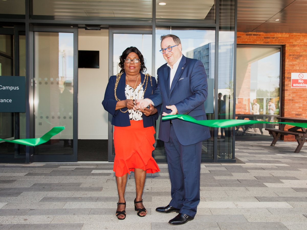 Thank you to <a href="/LordMayorLeeds/">Lord Mayor of Leeds 2025-26</a> for attending the celebrations yesterday and for officially opening phase 2 of our South Bank Campus #MakeItHere
