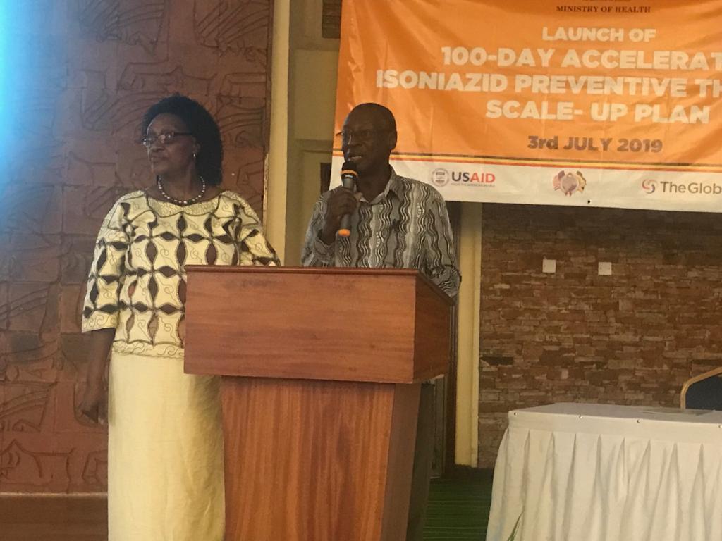 AndrewOcero's tweet photo. The Minister for Health, Hon Dr Jane Ruth Aceng recognizes the moving testimonies of Dr Lydia Mungerera &amp; Dr Stephen Watiti who stand up for PLHIV&amp;TB but for Health workers that are particularly vulnerable as well. @Nkoloa @urcchs @ta_nyombi @Angelkigonya #IPTfor300kin100days https://t.co/zxaXKkUz6l