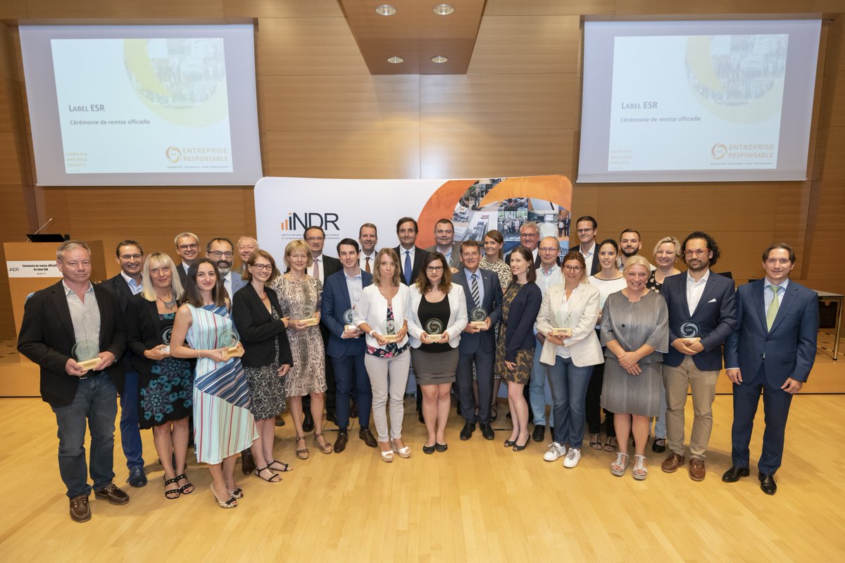 Union des Entreprises Luxembourgeoises (@uel_lu) on Twitter photo 🌱 "Être une entreprise responsable, c’est faire le choix d’un comportement responsable, qui s’inscrit naturellement dans les deux principales responsabilités d’une entreprise: pérennité & conformité», dit <a href="/npebuck/">Nicolas Buck</a> en félicitant les 23 entreprises labellisées #ESR par l'#INDR 🏆 🌱 "Être une entreprise responsable, c’est faire le choix d’un comportement responsable, qui s’inscrit naturellement dans les deux principales responsabilités d’une entreprise: pérennité & conformité», dit <a href="/npebuck/">Nicolas Buck</a> en félicitant les 23 entreprises labellisées #ESR par l'#INDR 🏆