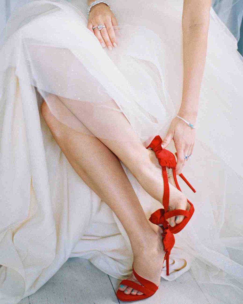 Accessorize with Red Sandals, Feminine Bows, and the Fourth in Mind #SevenIvoryBrides #FusionWeddingPlanner #BridalAccessories #FourthofJuly Allen Tsai Photography via Martha Stewart Weddings