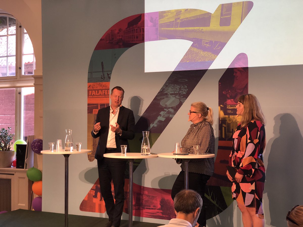 Digitaliseringsminister <a href="/Ygeman/">Anders Ygeman</a> om hur Sverige ska bli bäst i världen på digitalisering. <a href="/malmostad/">Malmö stad</a> driver på och vår digitaliseringschef Maria Stellinger Ernblad berättar om vad vi gör för att Malmöborna ska få bibehållen och bättre kommunal service i framtiden. #Öresundshuset