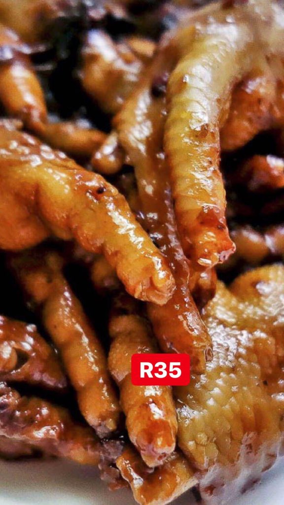 plate_i's tweet photo. 😋😋😋. Nom nom

What’s for lunch? 

#iPlate yakho should have delicacies you don’t dread eating this winter. https://t.co/H5wrBENeaW