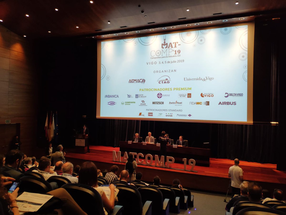 CastroComposite's tweet image. 🇪🇸Hoy da comienzo el XIII CONGRESO NACIONAL DE MATERIALES COMPUESTOS. matcomp19.com Nuestro CEO, Alejandro Castro, estará presente para no perder detalle de los avances en el sector de los composites. Estar actualizados es una obligación! @matcomp19 💪#MATCOMP19