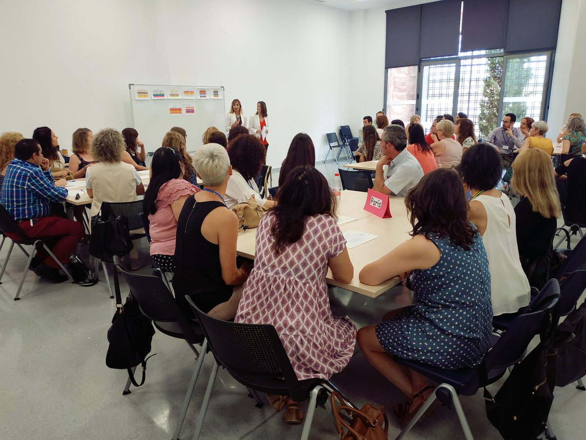 🚀3, 2, 1... Ahora sí arranca el Evento #InterLanzaderasSevilla un lugar de encuentro para compartir experiencias y seguir trabajando nuestra #empleabilidad de forma colaborativa

CC <a href="/FundacionSMLRPH/">Fundación Santa María la Real</a> 
<a href="/fundacionTef/">Fundación Telefónica</a> 
@Lanzaderas_EES