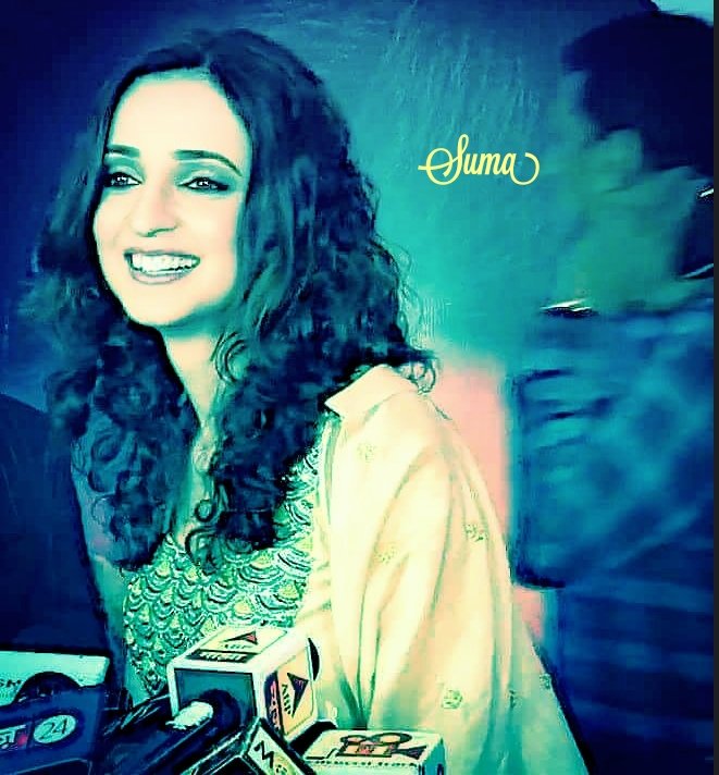 " Her smiling eyes are just a mirror for the Sun " #SanayaIrani