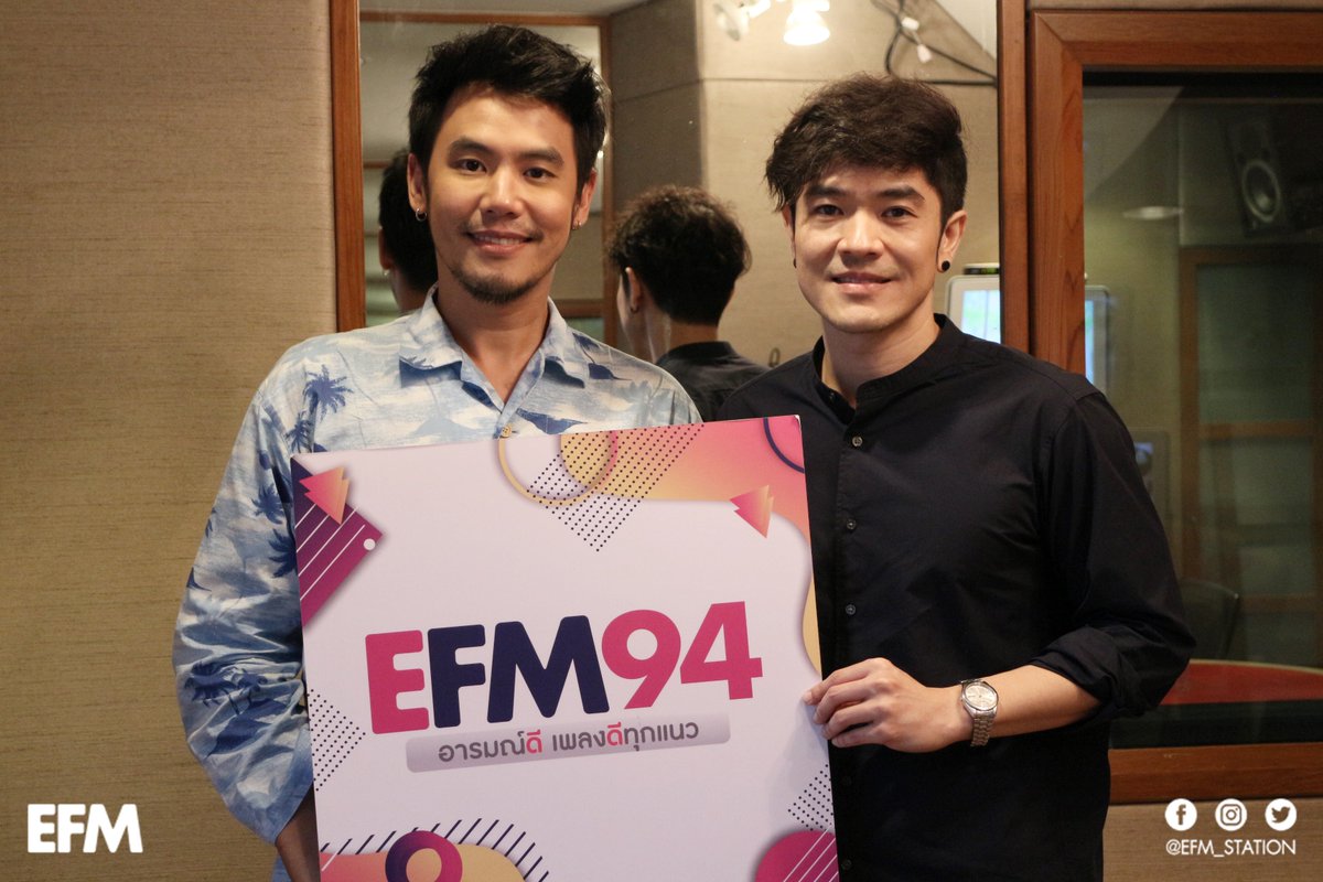 EFM_STATION's tweet photo. Pun Basher แนะนำเพลงใหม่ “หาเรื่องเจ็บตัว” เพลงช้าเนื้อหาเศร้าในซาวด์ดนตรีบัลลาร์ดร็อก ครั้งแรกของการร่วมงานกับ หมู&กบ วง Big Ass และ นัส&โอม Basher มาช่วยในการทำเบื้องหลัง ใครที่เฝ้ารอผลงานของ ปั้น เพลงนี้เขาตั้งใจทำมาเพื่อเป็นของขวัญให้แฟนๆ โดยเฉพาะ
#PunBasher #หาเรื่องเจ็บตัว https://t.co/0MOoMWqYOK