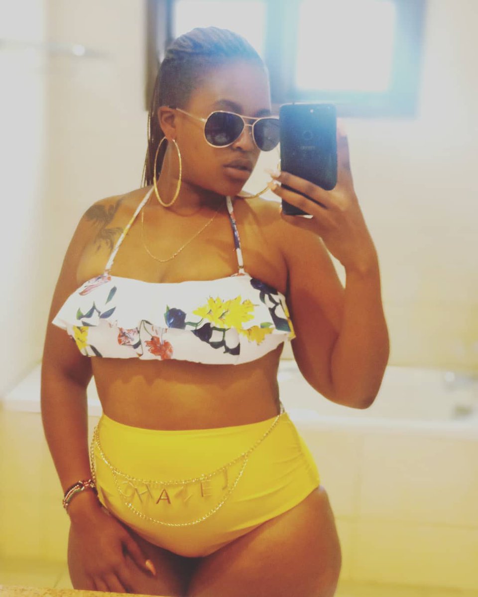 Lets finalize this war once &amp; for all.
RT for Huddah, Like for Kamene
