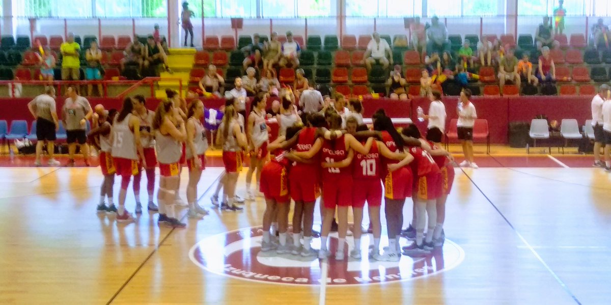 Fin de la concentración de la U18 Femenina <a href="/CompeticionFEB/">CompeticionesFEB</a> en #azuqueca con partido frente a U19.

Suerte en el Europe de Sarajevo!