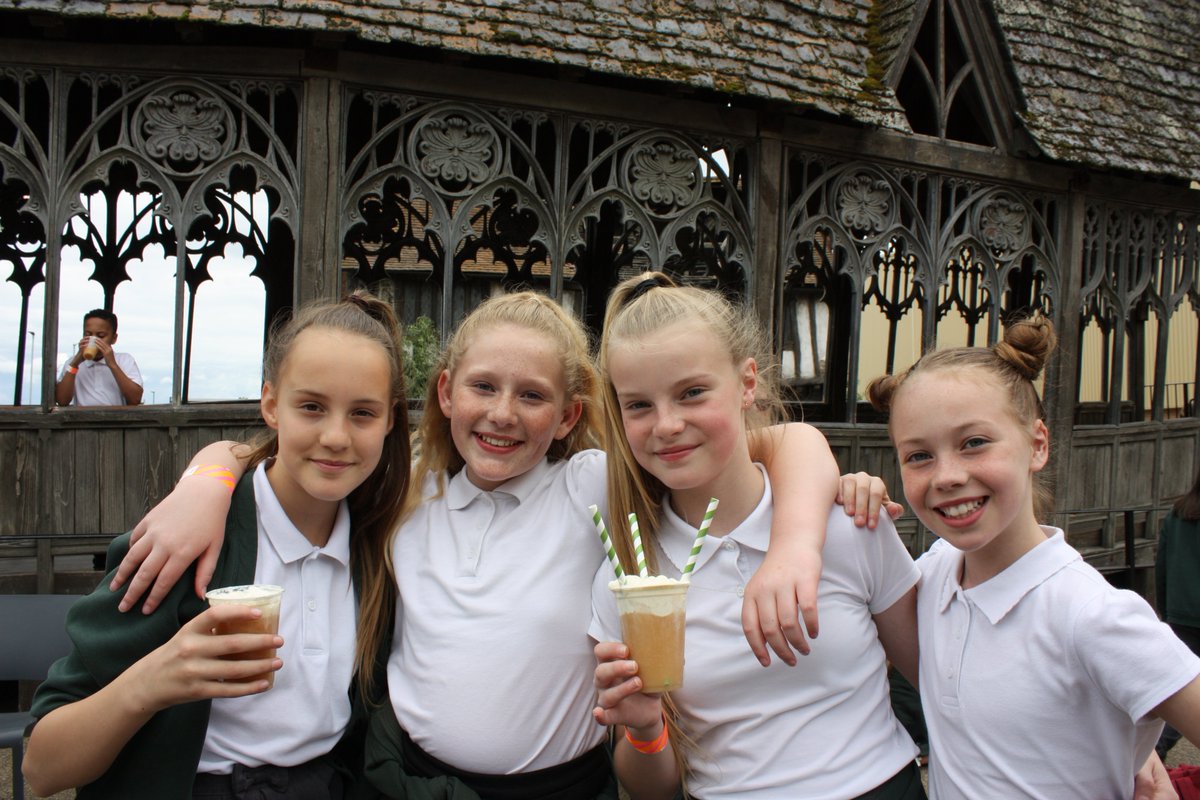 LFAGreenacres's tweet photo. Y6 went on an incredible trip to @wbtourlondon to see Harry Potter World.  Discovered some of the secrets about how the films were made as well as Platform 9 3/4, Diagon Alley, Gringotts and as you can see, some Butterbeer tasting for budding Hermiones! #wizarding #magical https://t.co/S9a4NrcBTQ