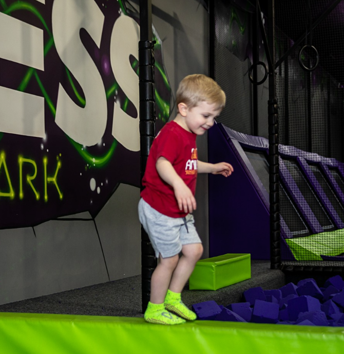 LimitlessInfl's tweet photo. OPEN FOR TODDLER TIME TODAY! 
Every Monday - Friday between 10-3pm toddlers have the run of the entire park! #Trampolines, #Inflatables and #SoftPlay!
One FREE adult for every paying Toddler - #FREE food for the toddler - Stay the entire duration... All just for £6 per #toddler!! https://t.co/FaaVZlNeaZ