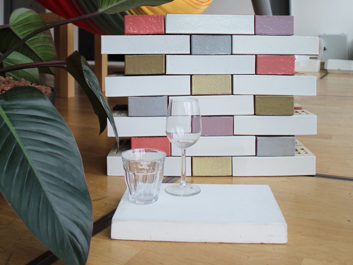 Kom kennismaken met de nieuwe wijk Aan het IJ tijdens een meet and greet met architecten, ontwikkelaars en makelaars van negen karaktervolle woongebouwen. Wij zijn aanwezig voor The Wave, met parelkleurige gevelstenen en een goed humeur!

zaterdag 6 juli
11-14 uur
<a href="/EYE_film/">Eye Filmmuseum</a>