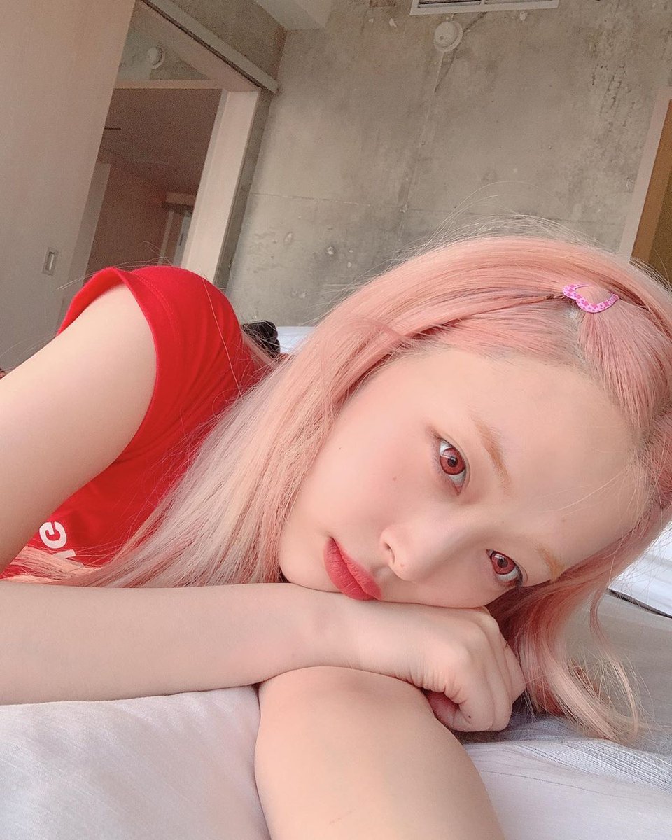 sulli pics โก ๐๐๐บ๐๐ ๐๐๐, ๐๐๐
๐
๐ tweet media