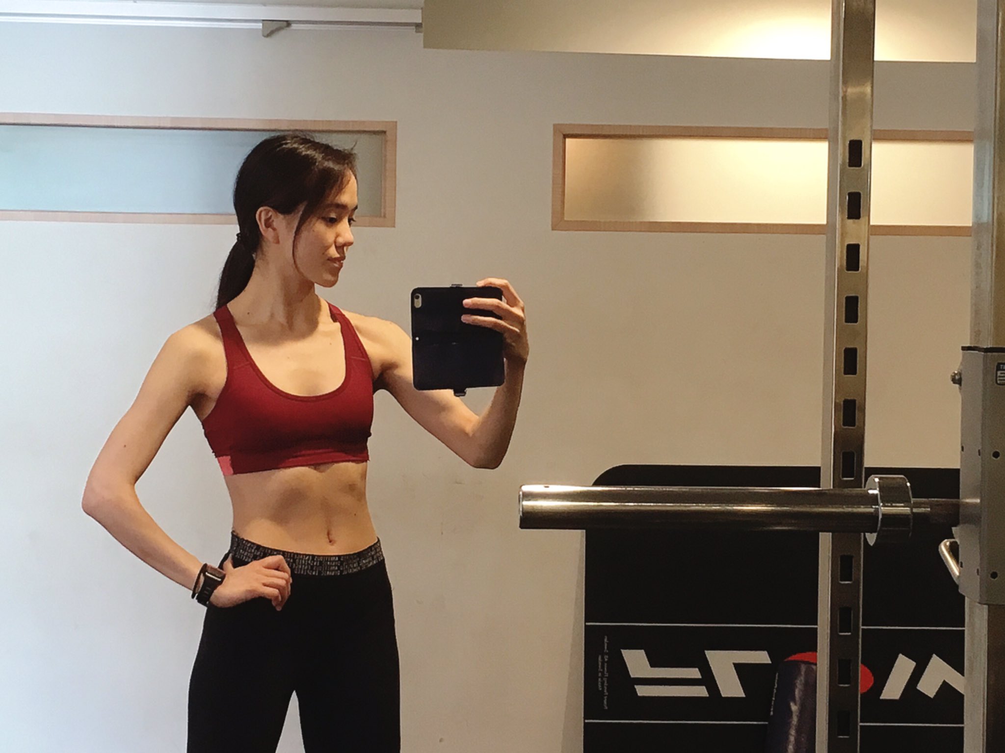 恵 Kei 俳優 移住 ヨギ アスリート系女優 女優 菅野恵 腹筋女子 腹筋女優 T Co Uof5ftxwe8 Twitter