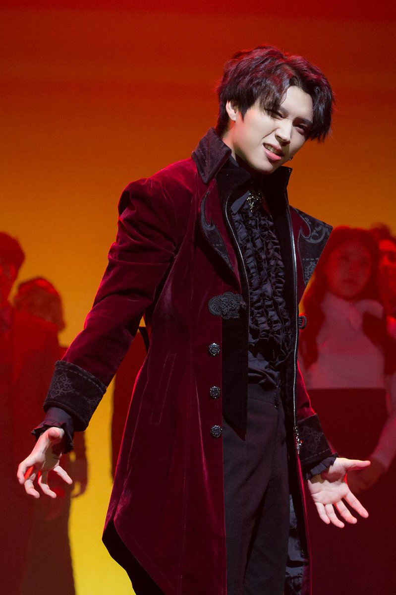 「 190702 」

Mephisto
Curtain Call 😈

link: drive.google.com/folderview?id=…