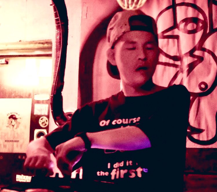 syungaa's tweet photo. #ILLSUGI
#cockroacheeez
#GMM special
#street #hiphop #rap #rapper
#rap #live
#撮影 #福岡 #東京
movie
https://t.co/aobMVjiOfM https://t.co/OG2RiUVRxa