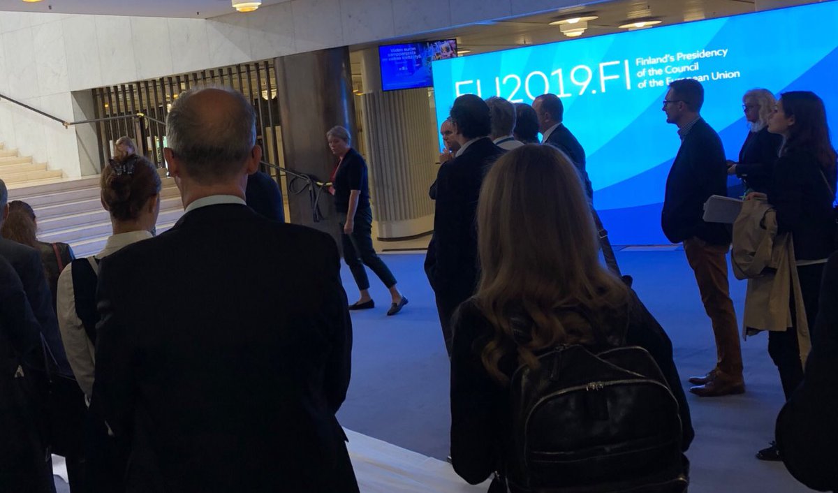 SaksaDiplo's tweet photo. Enää yksi päivä ensimmäiseen epäviralliseen ministerikokoukseen - @EU2019FI informoi #EU-suurlähetystöjä tapahtuman kulusta ja järjestelyistä @finlandiatalo’lla. Tästä se lähtee! Toivotamme menestystä! #EU2019FI #Eurooppa #EUpuheenjohtajuus https://t.co/LcYRmKLm3o