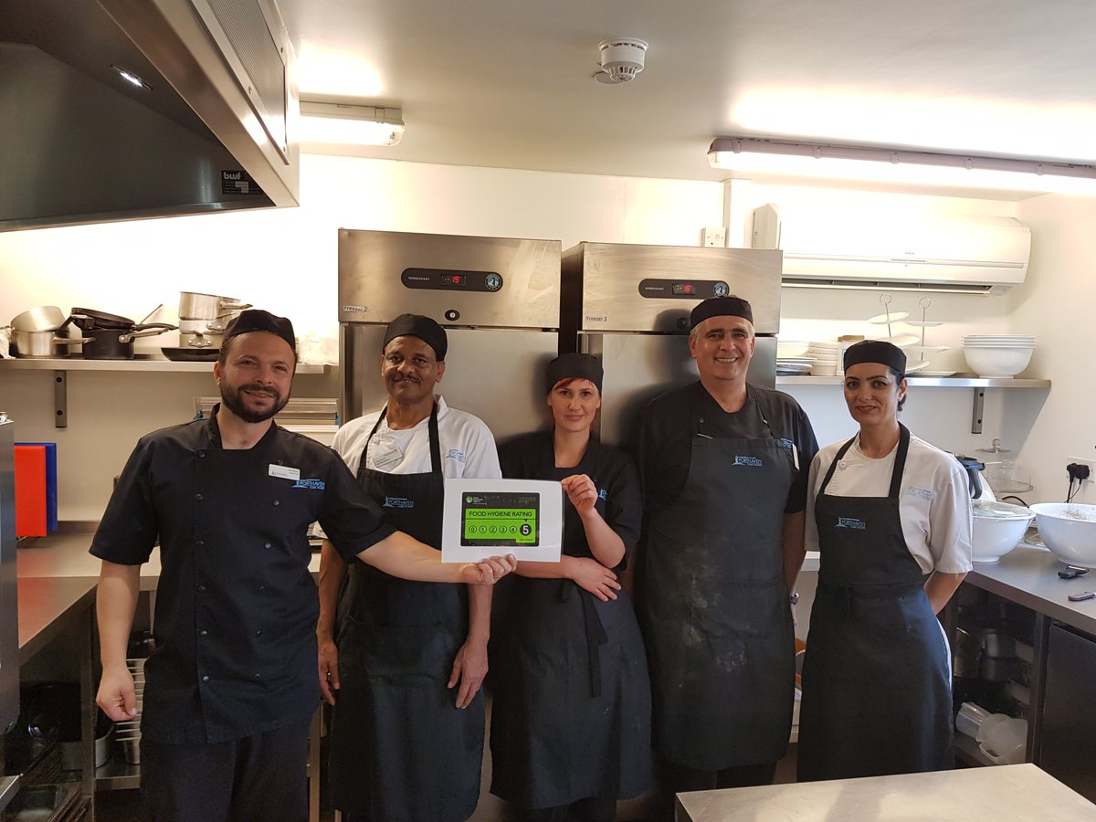SER_Services's tweet photo. Congratulations Porthaven Care Home, 4 Metcalfe Avenue, Carshalton, SM5 4AQ on achieving a 5 on the National Food Hygiene Rating Scheme #SuttonFoodSafety https://t.co/ORrOHgmT9q