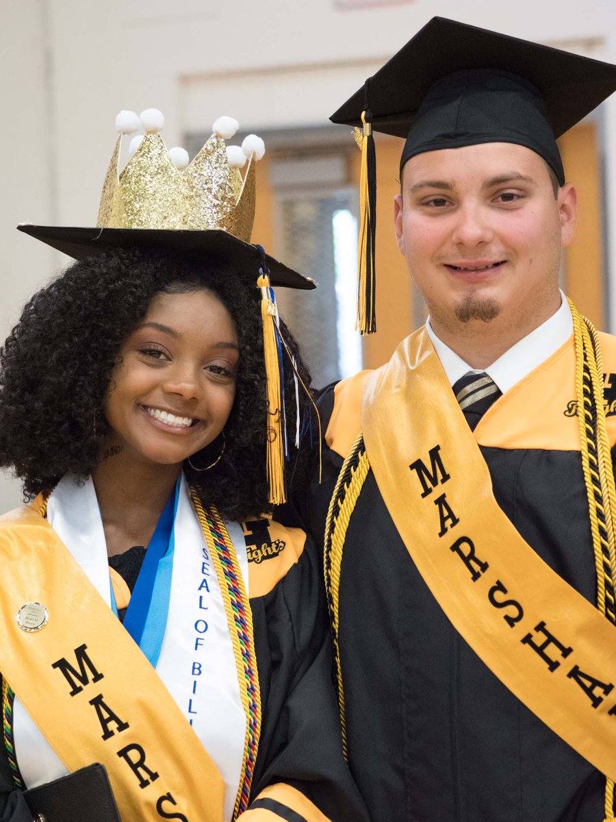 SyracuseSchools's tweet photo. Congratulations to the
@HenningerSCSD Class of 2019! ๐ Don't miss these photos from their #SCSDGraduation: https://t.co/URz91MuAiT https://t.co/iKtJtki5Oi