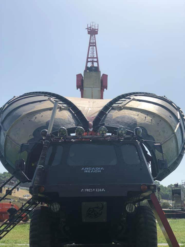 rosebruford's tweet photo. Training for a theatre related degree also gives you opportunities to apply your skills to the wider live events industry. Just ask Lighting Design student @JakePaigeLD who has spent the last 2 weeks working @GlastoFest thanks to @Robelighting #InspiringFutureTheatre #rbcLD https://t.co/cDXa4SIfRR