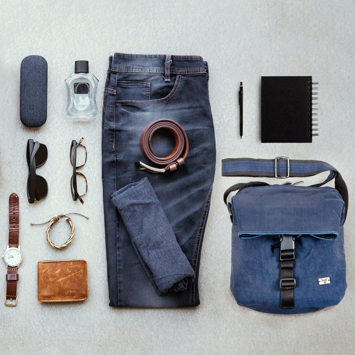 ninalekhi's tweet image. Own the blues this season as you match a nylon lightweight backpack with denim on denim look; because you can never get enough of blue! #denimbackpack #trendybackpack #fashiontips