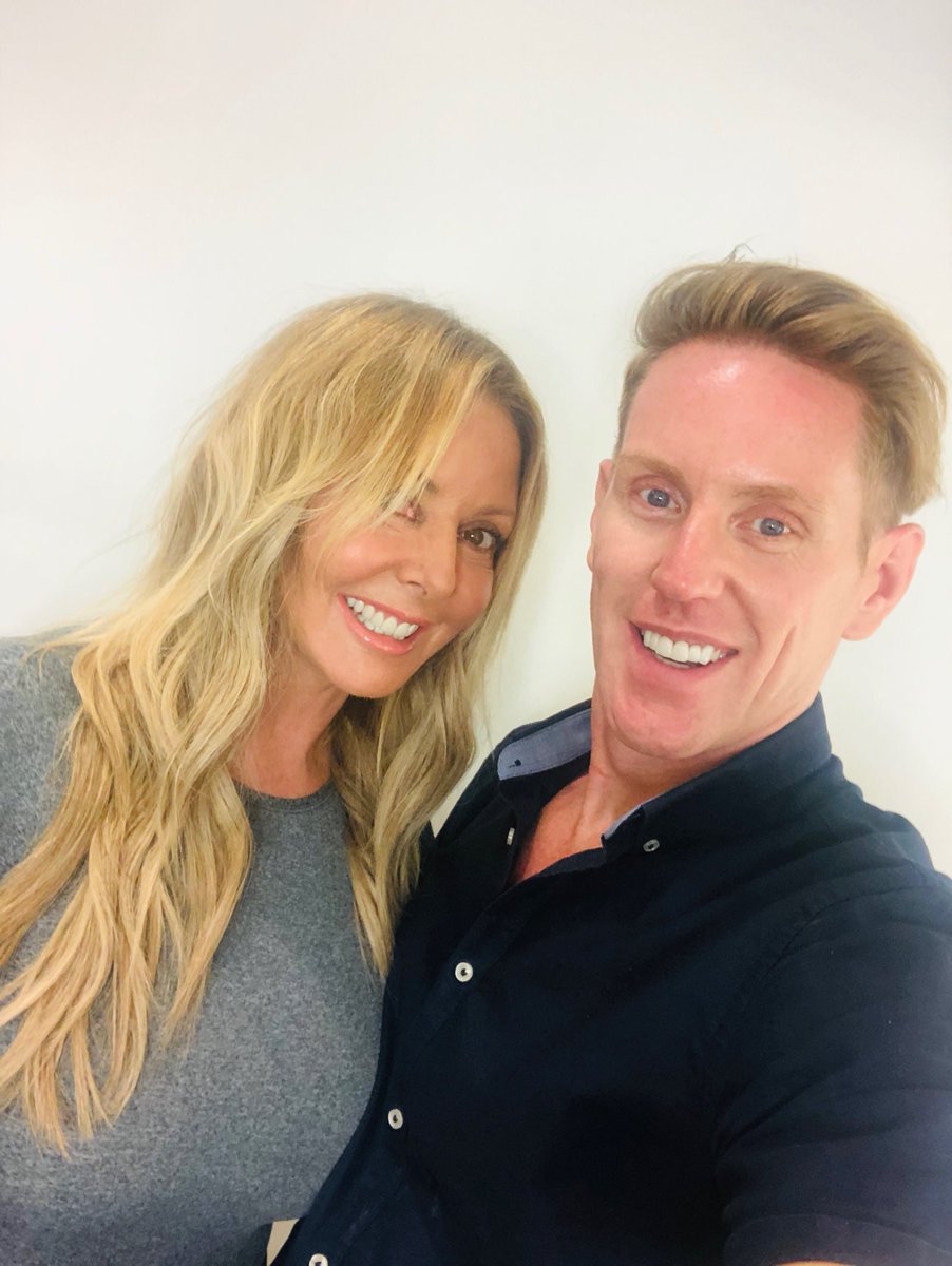 Carol Vorderman tweet media