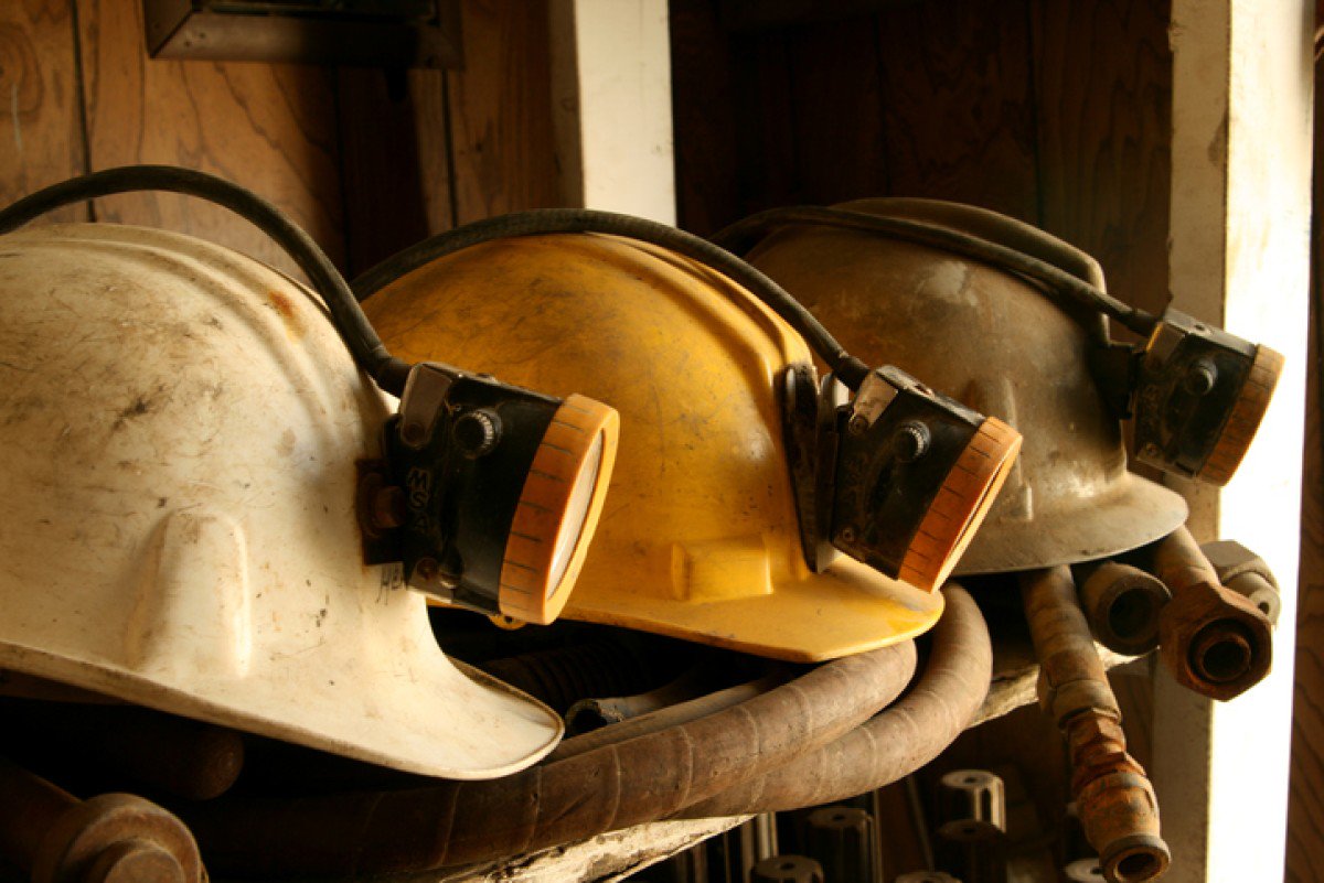 MBPrevent's tweet photo. #MBServicios · Seguridad Minera | Ofrecemos a empresas del sector de la minería una asesoría integral en materia de prevención y seguridad. Realizamos proyectos de seguridad y salud en actividades extractivas, direcciones facultativas, Formaciones ITC ➠ https://t.co/z6b2FAG0mu https://t.co/bezDRr9QtQ
