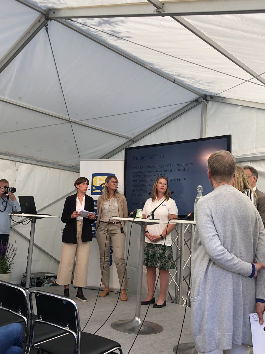 Iteam1337's tweet photo. Nu har barncancerfonden paneldiskussion. ”Inget barn ska dö i cancer!” Drömprojekt att hjälpa till på den resan! ❤️ #almedalen2019 @barncancerfond https://t.co/lHqvft3GSL