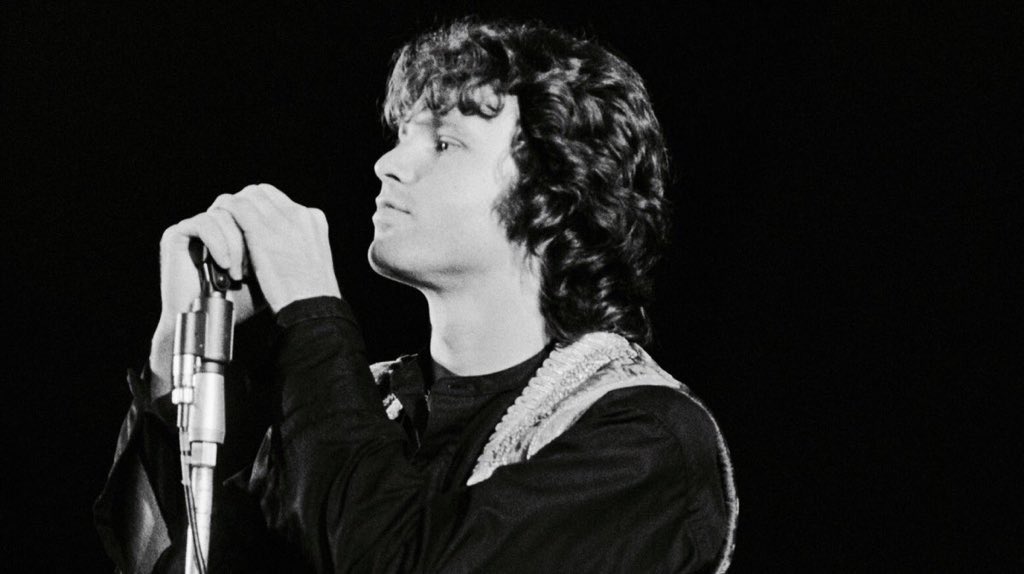 retrochenta's tweet photo. Hoy hace 48 años que nos dejó el legendario Jim Morrison. https://t.co/9sEpIcLe4Z