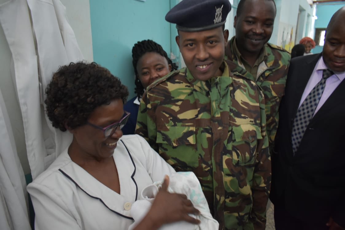 njorogep's tweet photo. UPDATE: @CBKKenya staff at Meru, including Police Officers Mohamed Noor &amp; Charles Githinji, today visited the hospital for the 2nd time. All are delighted that the baby is in good condition! The hospital has named her “Angel Kinya” meaning “Angel has come”. We are overjoyed! https://t.co/KJbwC5kbU6