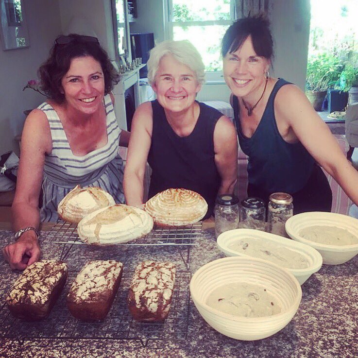 BreadAngels's tweet image. Lovely ladies taking the Sourdough Made Simple class with @WellBreadAlex. Take a class with Alex: bit.ly/AlexSumner #breadangels @fentrepreneuruk @women_food_wifi @RealBread @BritishBaker