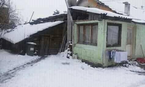 PoyimoM's tweet image. pomozimo porodici mitrovic i da Maja pobedi tumor uplatite ko kolko moze ili kontaktiraj te porodicu 0612575841@PoyimoM 
Dinarski ziro racun  160-5310200114598-77 Banka inteza 
Za uplatu iz inostranstva
SWIFT code DBDBRSBG
IBAN RS35160533020136773398
DELITE