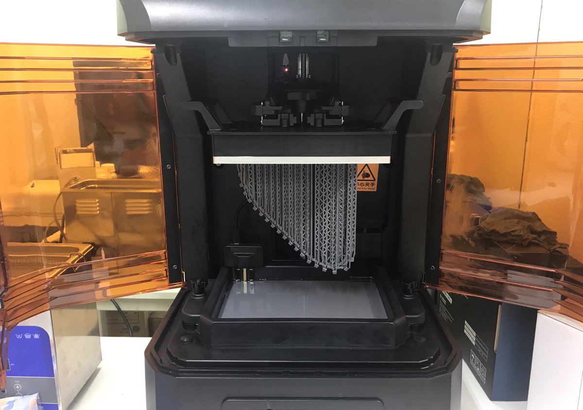 flashforge_jp's tweet photo. Explorer MAX
テストプリント
縦長オブジェクトが落ちたりひっかかりなどないか確認。
サポート材の細さ限界テスト中。
サポート材さすがに細すぎましたw
しっかりプリントしてくれるので引き続きテストしていきます!!😤
#flashforge #ExplorerMAX #3Dプリンター #光造形 #模型 #フィギュア https://t.co/gnih3ifwm5